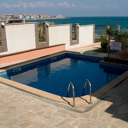 Barex Family 호텔 3*