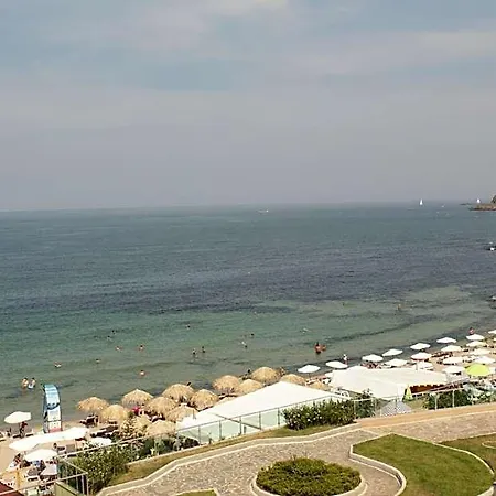 Barex Family فندق سوزوبول