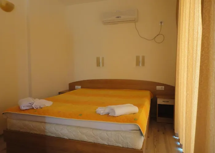 Barex Family Созополь