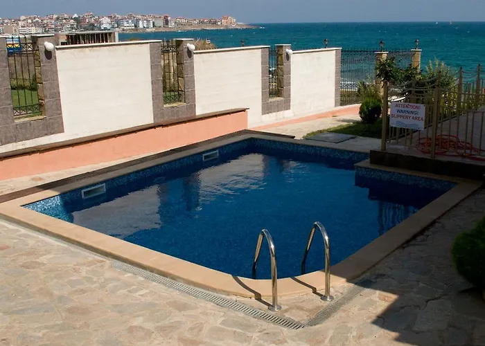 Barex Family Отель 3*