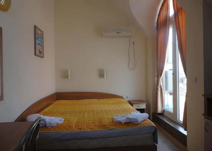 Barex Family Созополь