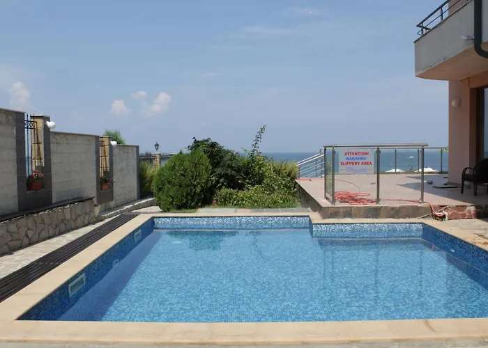 Barex Family Отель 3*